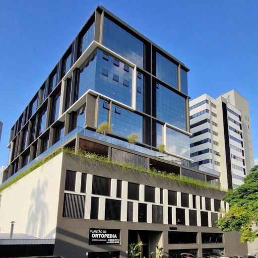 Fachada do Edifício Stein Office, onde fica a clínica